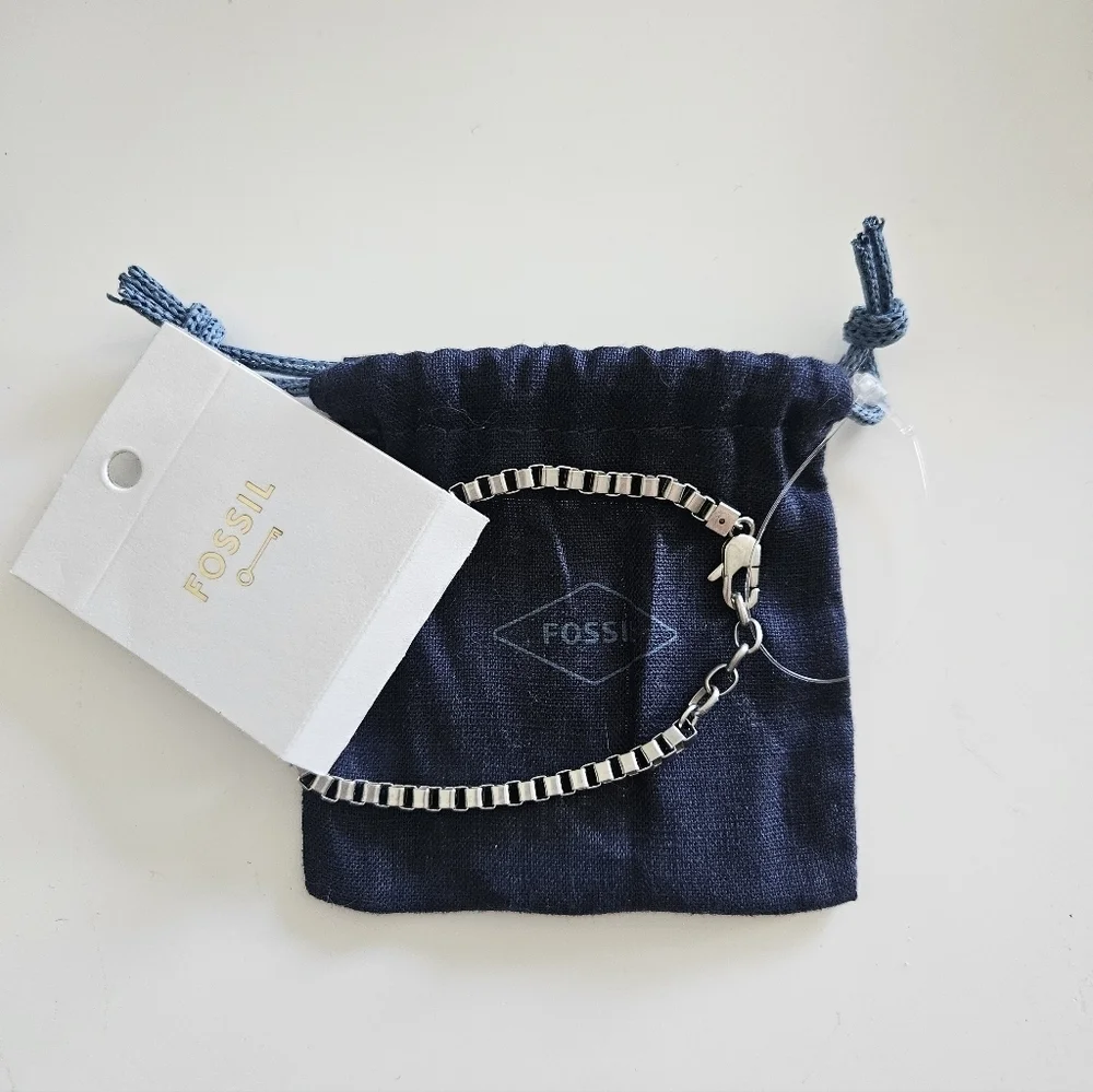 NWT Fossil Ellis Vintage Casual Stainless Steel Chain Bracelet